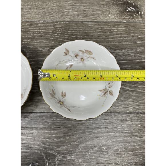 Coupe Fruit / Desert Bowl by CROWN HEIDEN 5.25” Set of 2 Gold Accent Porcelain - Picture 4 of 9